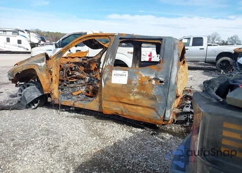 2026 Toyota Tundra Hybrid Platinum Hybrid Crewmax 5.5' Bed из США, поврежденный, VIN 5TFNC5DB2TX120271